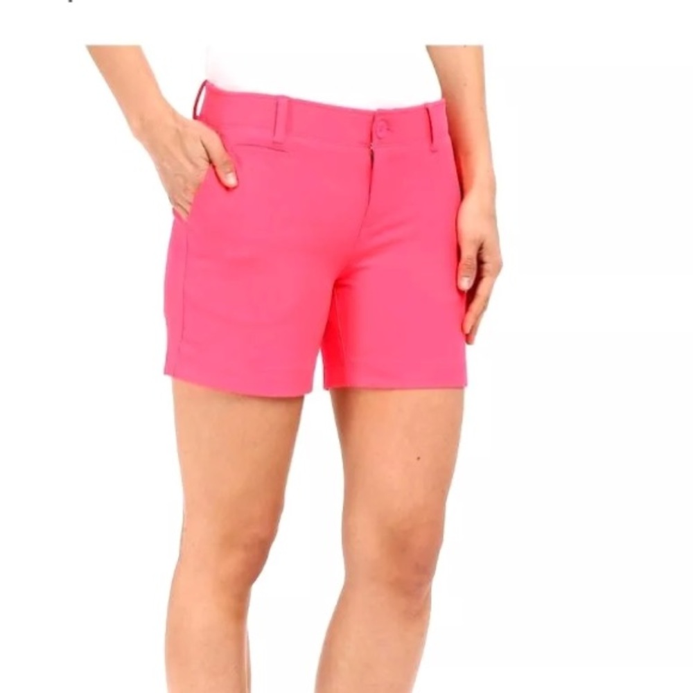 NWT Under Armour women's golf shorts - 5"